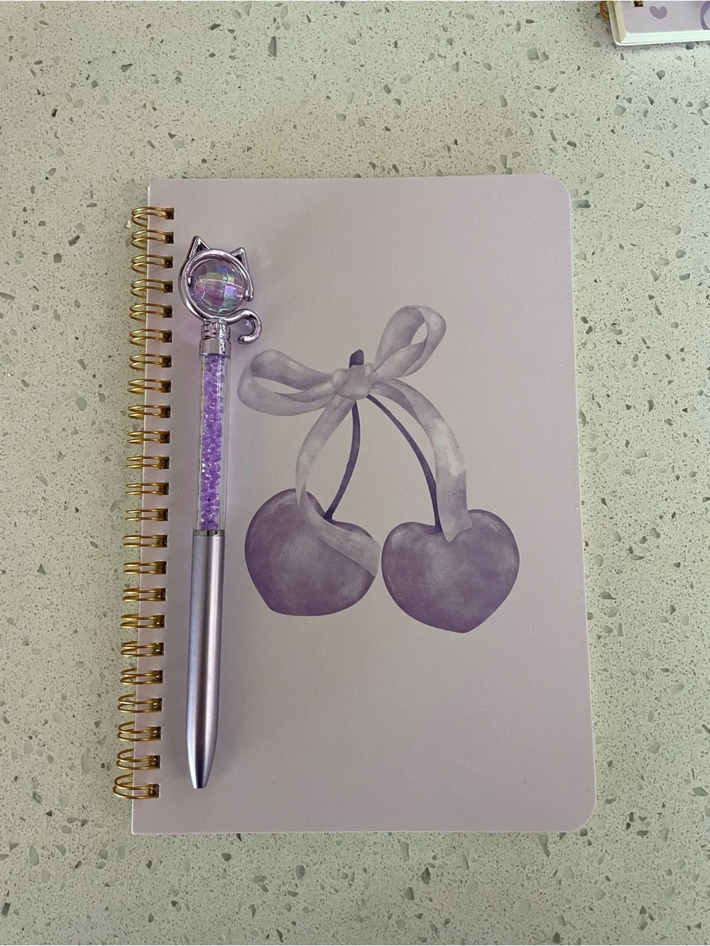 Unbranded stylish lilac